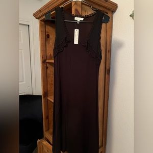 Sleeveless black dress